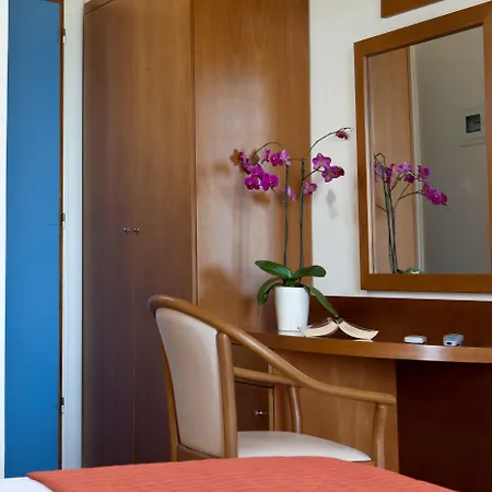 Palatino 3* Ликсури