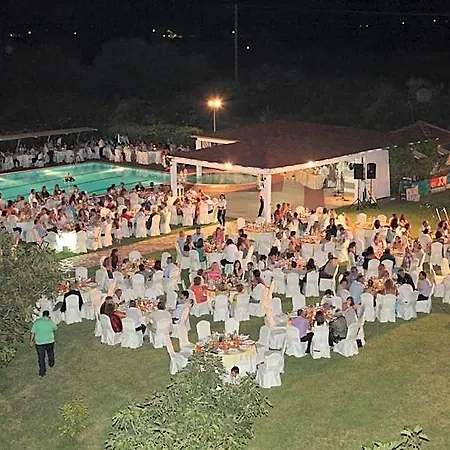 Palatino מלון 3*